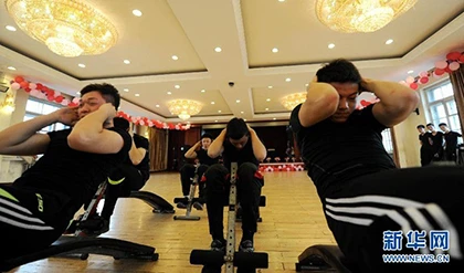 Bên trong lò luyện tiếp viên hàng không Trung Quốc ảnh 7