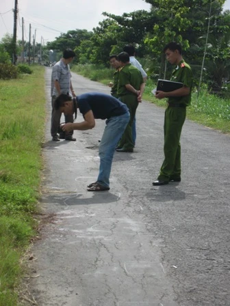 Hiện trường vụ án giết lái xe ôm cướp tài sản