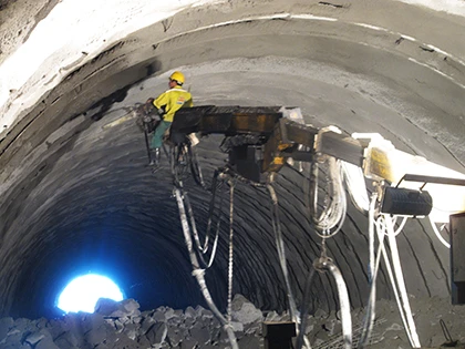 Thông đường hầm đèo Cổ Mã ảnh 5