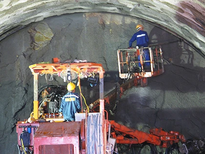 Thông đường hầm đèo Cổ Mã ảnh 9