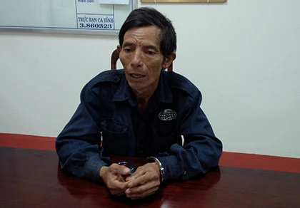 Bắt đối tượng buôn bán thuốc nổ ảnh 1