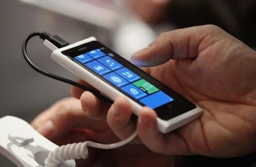 sạc pin, nhầm lẫn, hiểu sai, tai hại, sự thật, điện thoại, sạc qua đêm