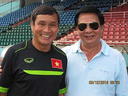 Chùm ảnh tuyển VN tập luyện trên sân Thống Nhất: Trông rất sung và vui vẻ ảnh 1