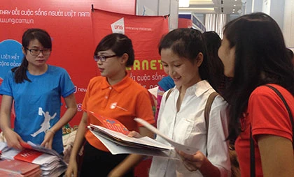 Hàng nghìn việc làm thời vụ chờ lao động ảnh 1