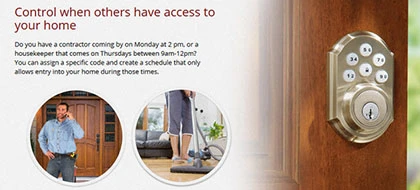 Ngồi quán cà phê, dùng Smartphone mở cửa nhà từ xa ảnh 4