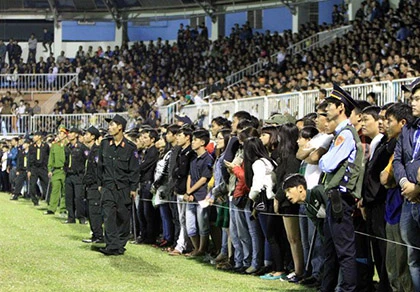 Bầu Đức, Kiatisak và Công Phượng ảnh 1 Bầu Đức, Kiatisak và Công Phượng ảnh 1