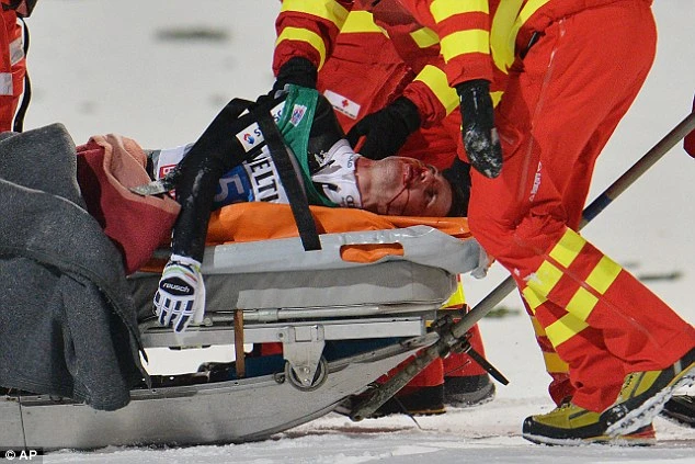 Kinh hoàng nhà vô địch Olympic gặp tai nạn bất tỉnh trên vũng máu ảnh 3