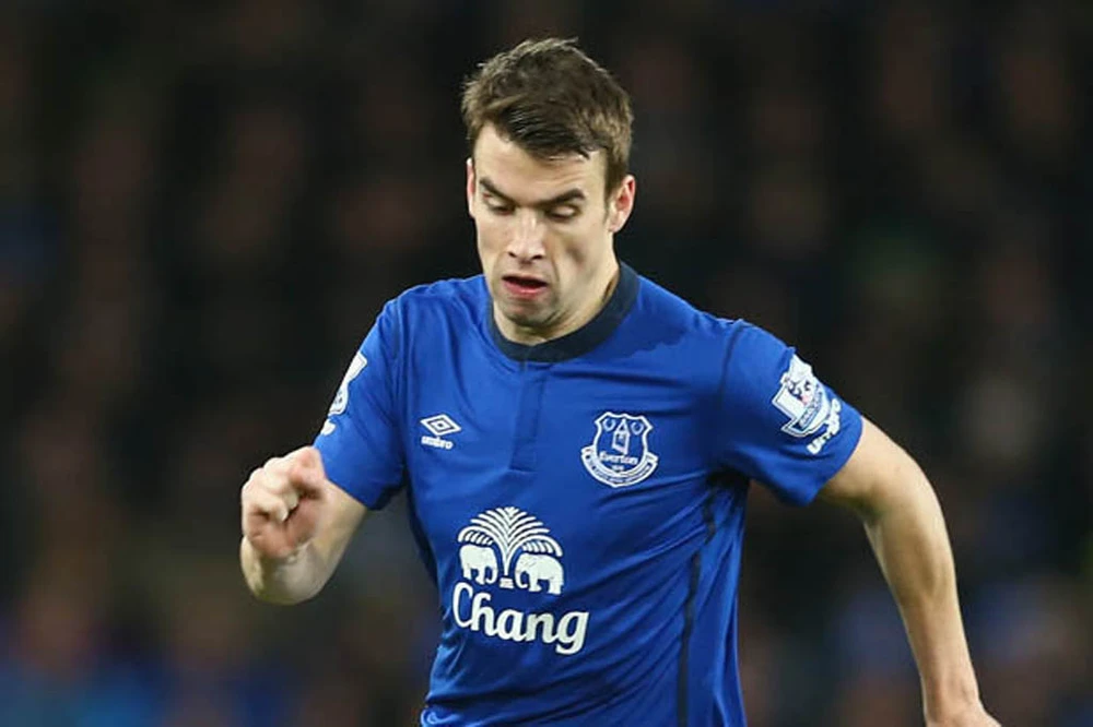 Những trung vệ có thể “giải cứu” MU