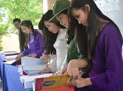 Hơn 2.170 bài dự thi “Em yêu lịch sử Việt Nam” ảnh 1