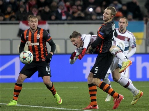 Các chân sút Bayern Munich tỏ ra rất vô duyên trên sân Lviv