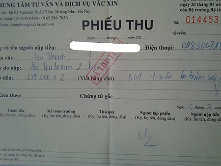 Người Hà Nội đội mưa rét, xếp hàng mua vắc xin 5 trong 1 ảnh 6