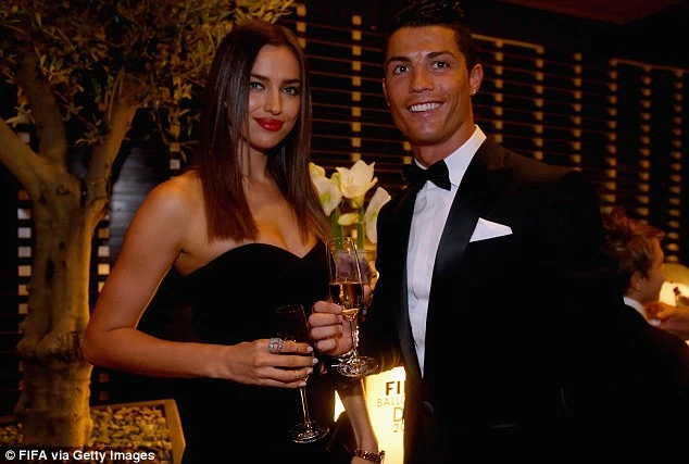 Người nhà C.Ronaldo coi “Irina Shayk như thể đã... chết” ảnh 2