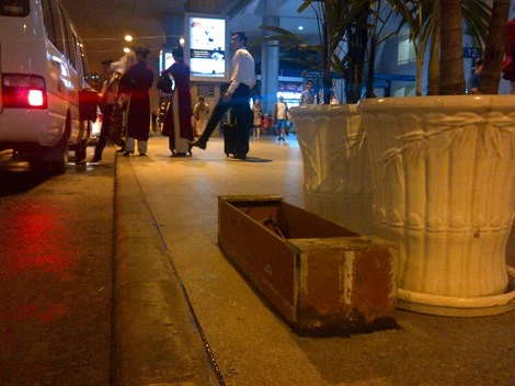 Khởi tố tài xế xe Cường “đô la” tông chết người ở sân bay ảnh 2