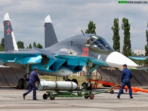 Nga thay thế hàng trăm Su-24 bằng tiêm kích bom Su-34 hiện đại ảnh 1