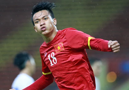 U23 Việt Nam 7-0 U23 Macau: Hiệp một bùng nổ, hiệp hai “xìu“ ảnh 2