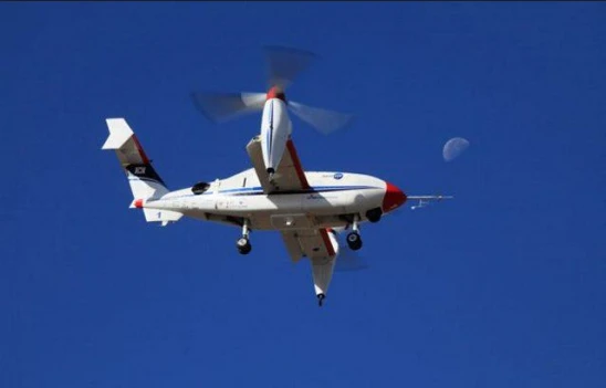 Hàn Quốc “khoe” máy bay không người lái nhanh nhất thế giới ảnh 1