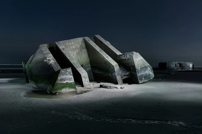 Hình ảnh boongke Đức quốc xã bỏ hoang 70 năm sau Thế chiến II ảnh 1