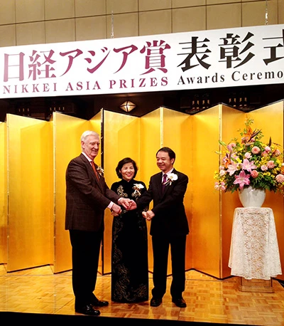 Đại diện duy nhất Việt Nam nhận giải thưởng cao tại Nhật ảnh 1