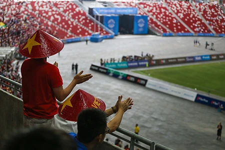 Những hình đẹp trên khán đài SEA Games 28 ảnh 20