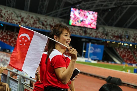 Những hình đẹp trên khán đài SEA Games 28 ảnh 3