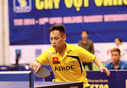 Việt Nam vào bán kết đồng đội nam giải cây vợt vàng 2015 ảnh 1