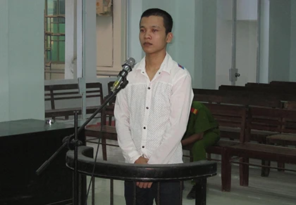 Tu sĩ đi tù vì ăn trộm của chùa ảnh 1 Tu sĩ đi tù vì ăn trộm của chùa ảnh 1