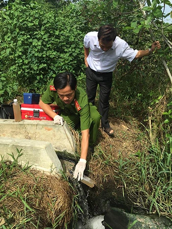 Xả thải gây ô nhiễm môi trường, phạt 300 triệu đồng ảnh 1