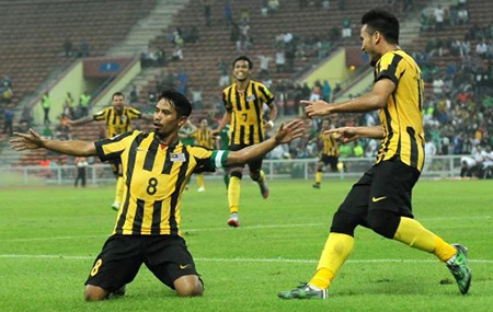 CĐV làm loạn, Malaysia đối mặt án phạt nặng của FIFA ảnh 3