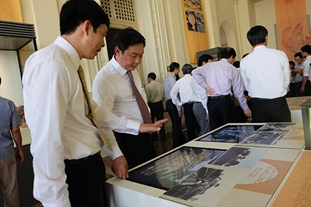 TP.HCM tiếp nhận 638 hiện vật Hoàng thành Thăng Long ảnh 7 TP.HCM tiếp nhận 638 hiện vật Hoàng thành Thăng Long ảnh 7