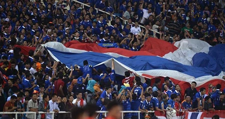 Việt Nam thua Thái Lan 0-3: Khác biệt ở đẳng cấp ảnh 2