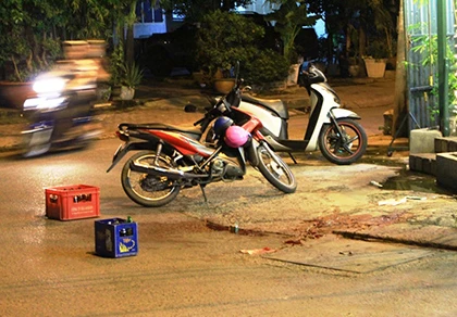 Kỹ sư mới ra trường bị đâm chết bằng chai bia ảnh 1