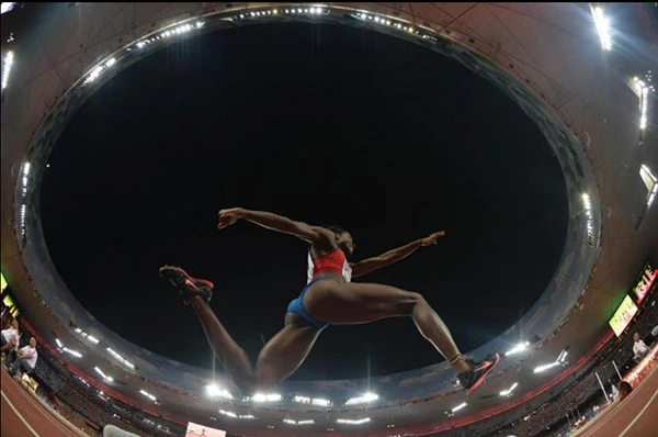 Những hình ảnh thể thao ấn tượng nhất năm 2015 (phần 2) ảnh 4