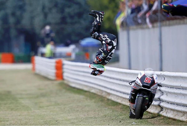 Những hình ảnh thể thao ấn tượng nhất năm 2015 (phần cuối) ảnh 5