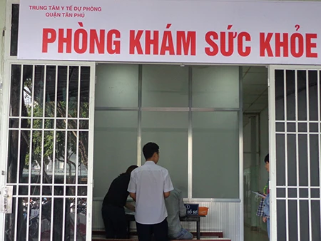 Ngày đầu tiên khám sức khỏe lái xe theo cách mới ảnh 1