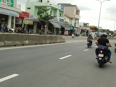 Đã mở lối đi cho người dân chợ Quán Gò sau đối thoại ảnh 2