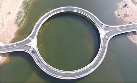 Độc đáo kiến trúc xây dựng cầu chữ O ảnh 3