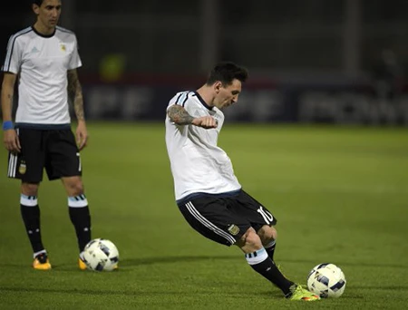 Có một 'cuộc chiến' khác giữa Barcelona và Real Madrid ảnh 3