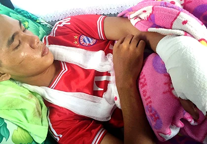 Bắt nhóm côn đồ chém người ở Cà Mau ảnh 1