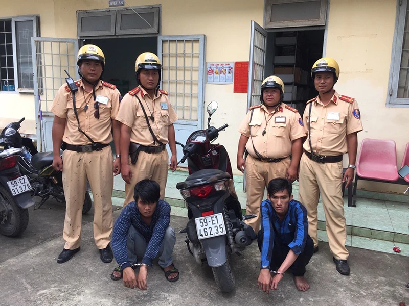 Nhốt gia chủ trong nhà để 'cuỗm' xe SH ảnh 2