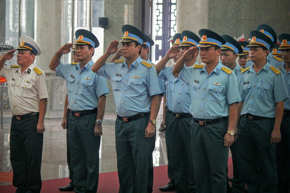 Lễ truy điệu 3 phi công hi sinh khi làm nhiệm vụ ảnh 27