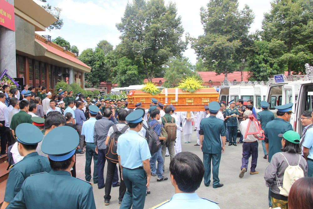 Lễ truy điệu 3 phi công hi sinh khi làm nhiệm vụ ảnh 2