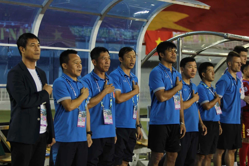 Việt Nam 2-1 Campuchia: Thắng mà không vui ảnh 18