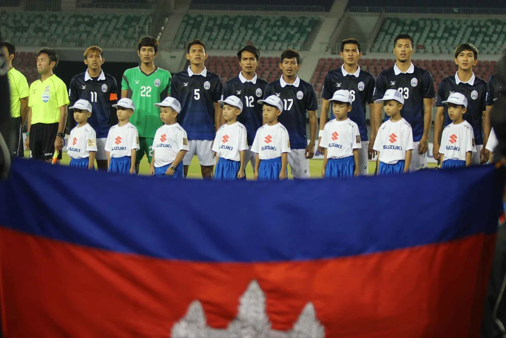 Việt Nam 2-1 Campuchia: Thắng mà không vui ảnh 17