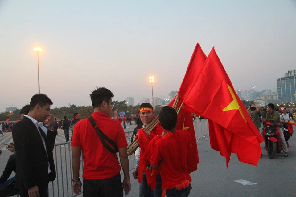 Mỹ Đình sục sôi trước trận đấu sinh tử ảnh 7