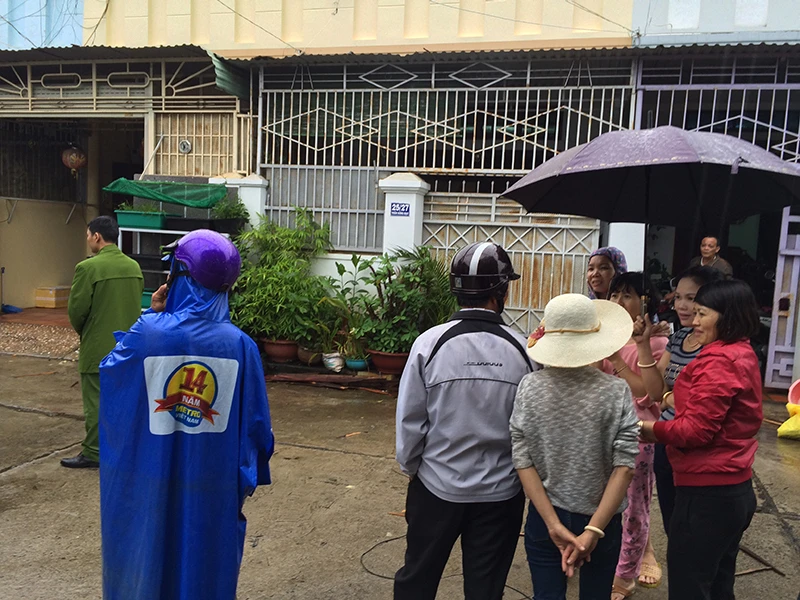 Bảo vệ nghiêm hiện trường vụ nổ ở Công an tỉnh Đắk Lắk ảnh 3