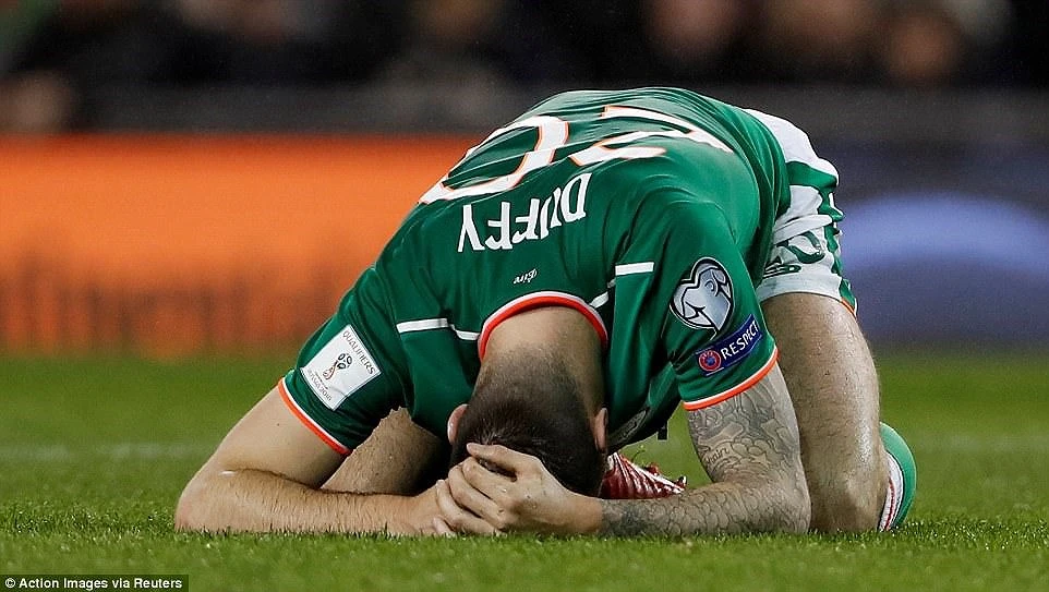 Sao Tottenham rực sáng đưa Đan Mạch bay vào World Cup ảnh 12