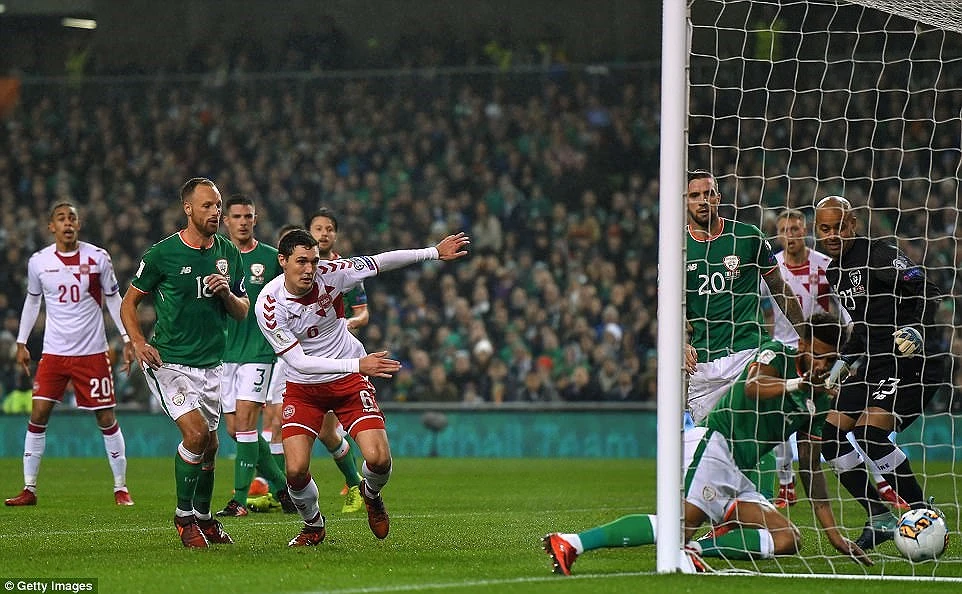 Sao Tottenham rực sáng đưa Đan Mạch bay vào World Cup ảnh 7