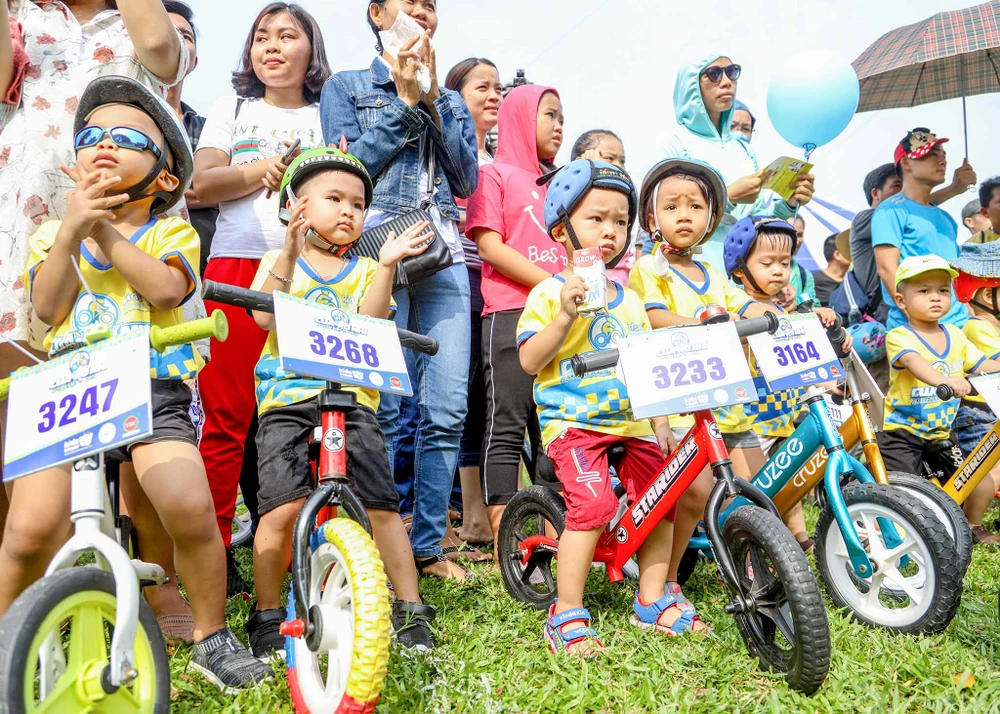 Thú vị giải đua xe... 'nhí xuyên Việt' ảnh 3