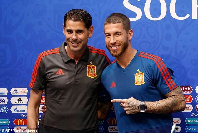 Sergio Ramos: “Ở đây giống như một đám tang, tôi phải đi thôi” ảnh 2