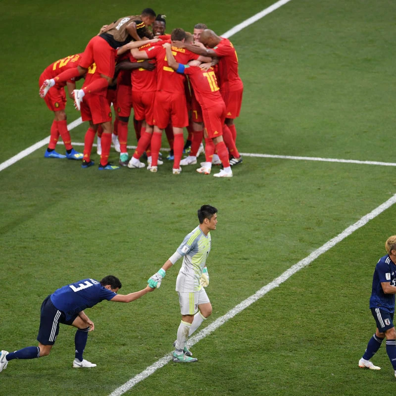 Ủng hộ hay lên án HLV Nhật để thua Bỉ phút 90+4? ảnh 1